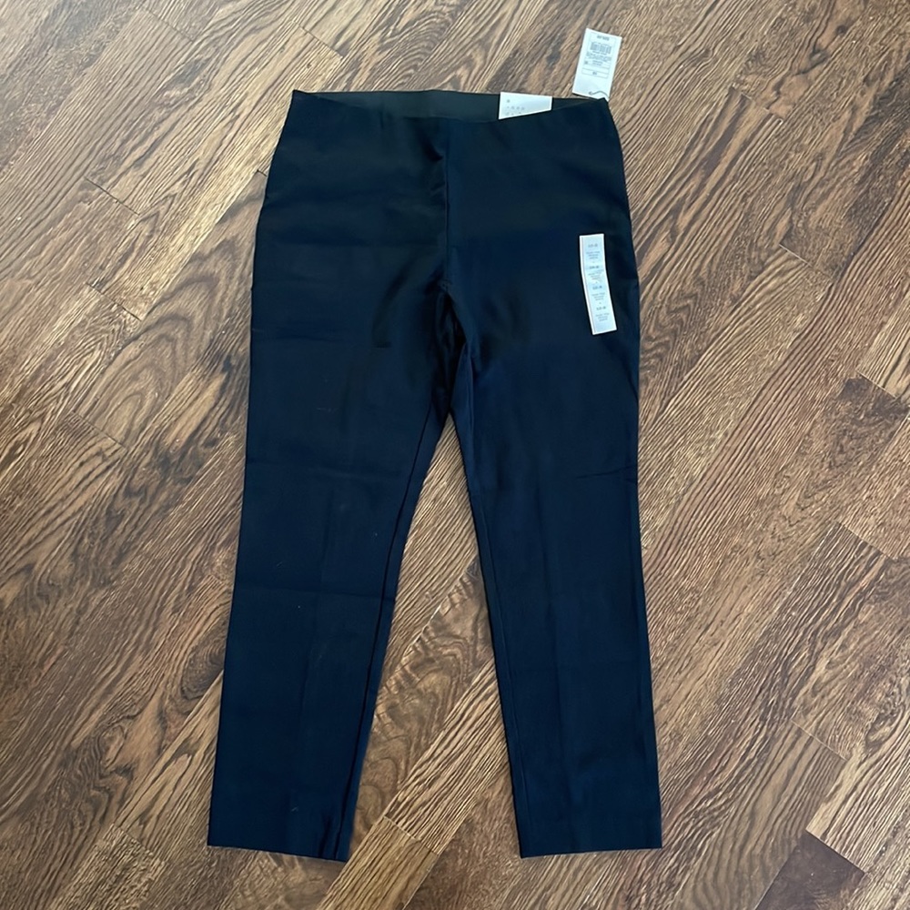 A New Day black skinny ankle pants, size 10R